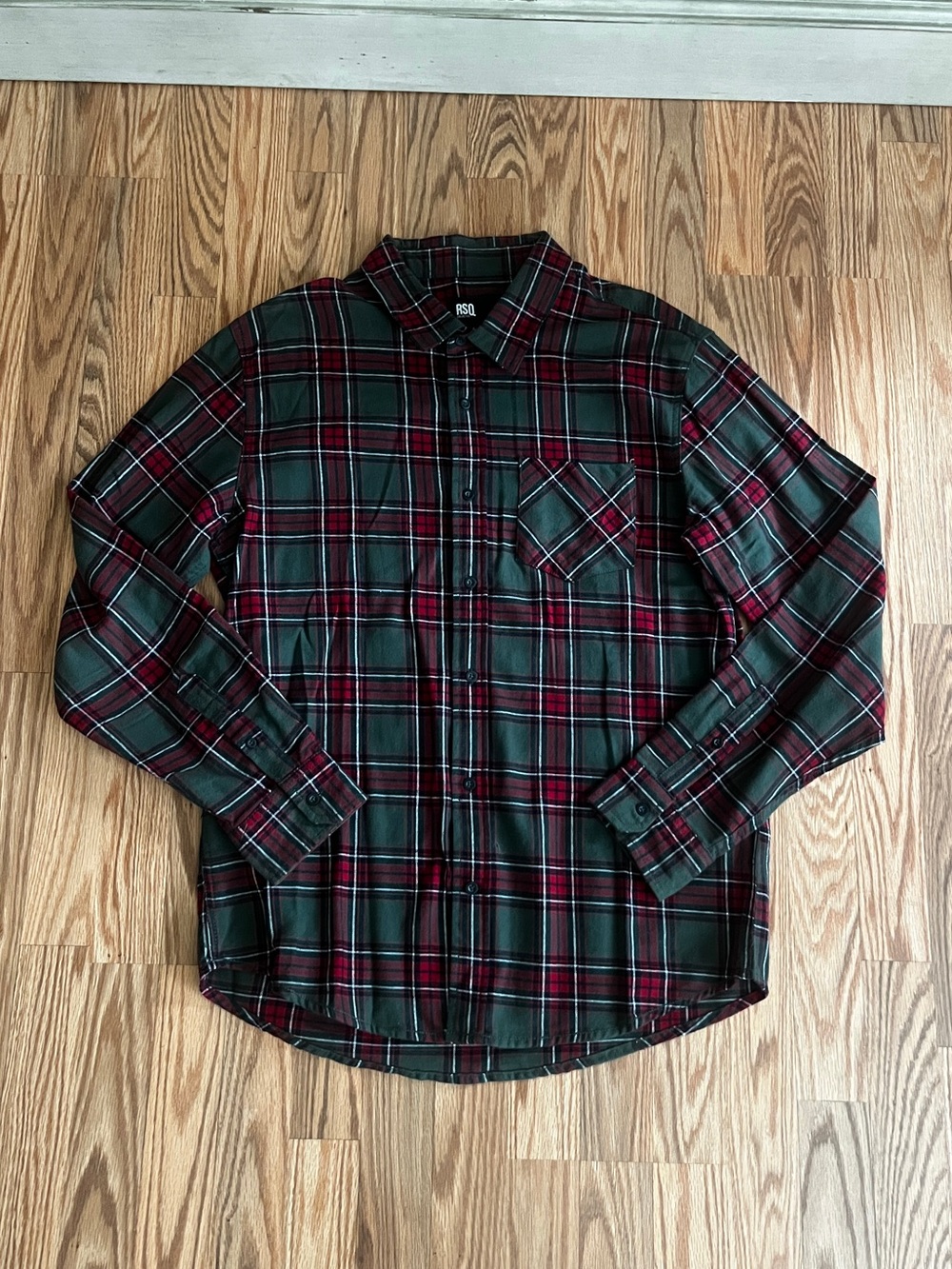 RSQ Collective Red and Green Plaid Flannel - Size Large